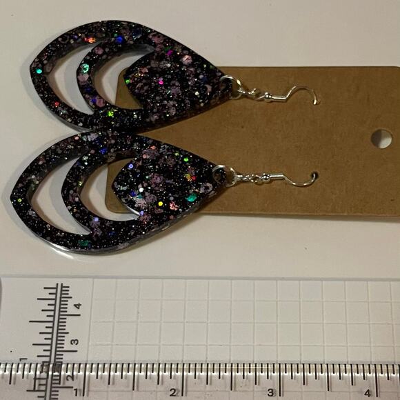 Handmade epoxy resin dangle earrings - very dark purple glitter w/ silver flecks - Picture 5 of 6